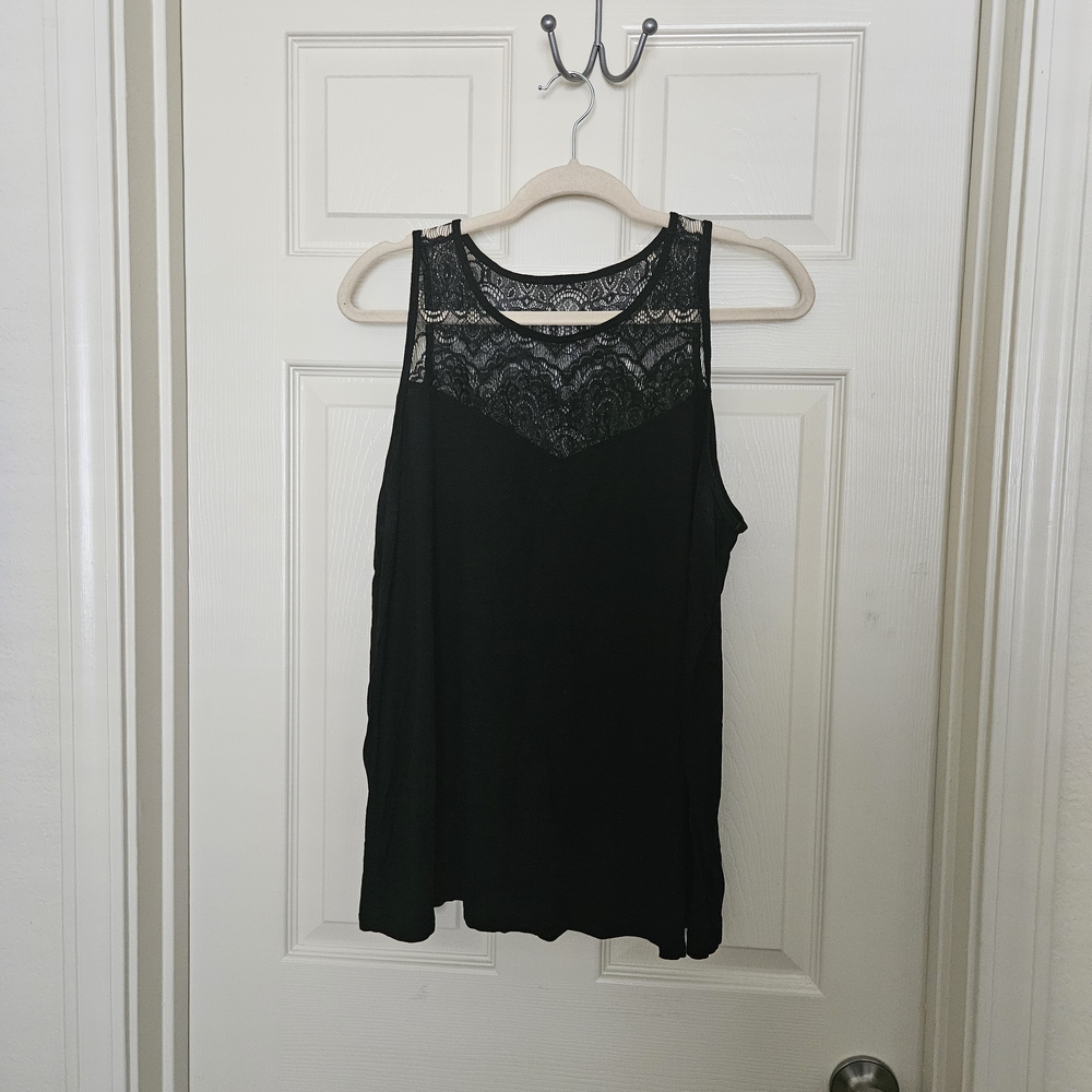 torrid Black Lace Yoke Sleeveless Tank